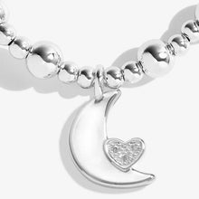 Load image into Gallery viewer, MOTHER&#39;S DAY LIFE&#39;S A CHARM  LOVE YOU TO THE MOON AND BACK MUM  Silver Plated
