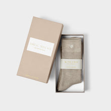 Load image into Gallery viewer, GIFT BOXED SOCKS  Taupe  One Size
