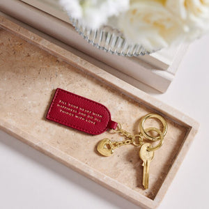 KEEPSAKE CHARM KEYRING  FILL YOUR HEART WITH HAPPINESS AND DO ALL THINGS WITH LOVE  Garnet Red  7