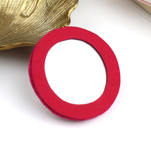 Load image into Gallery viewer, BRIGHT PINK VELVET COMPACT MIRROR WITH BEE IN FLORAL EMBROIDERY
